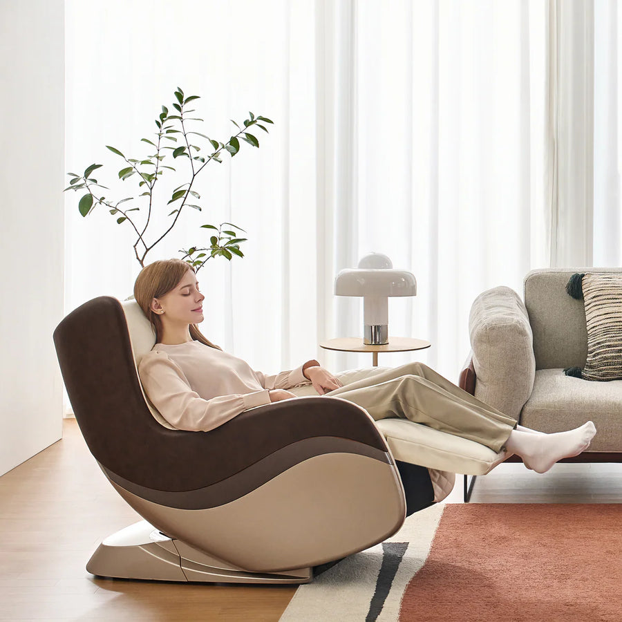 BodyFriend Eliza Zero Gravity Recliner image 0
