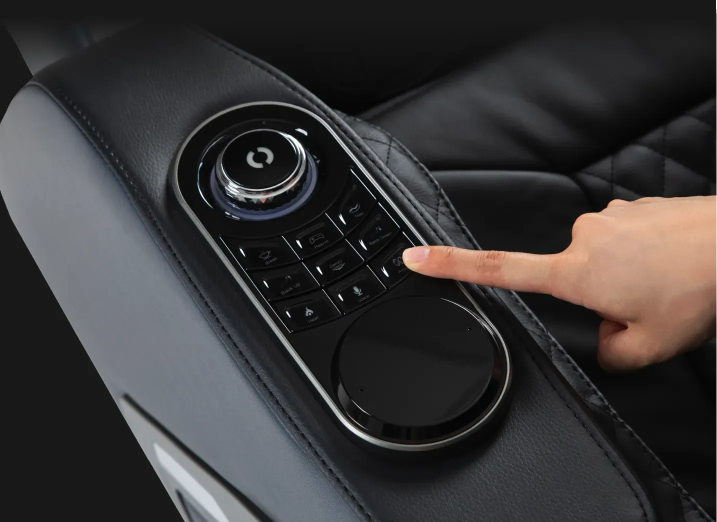 Convenient Side Panels